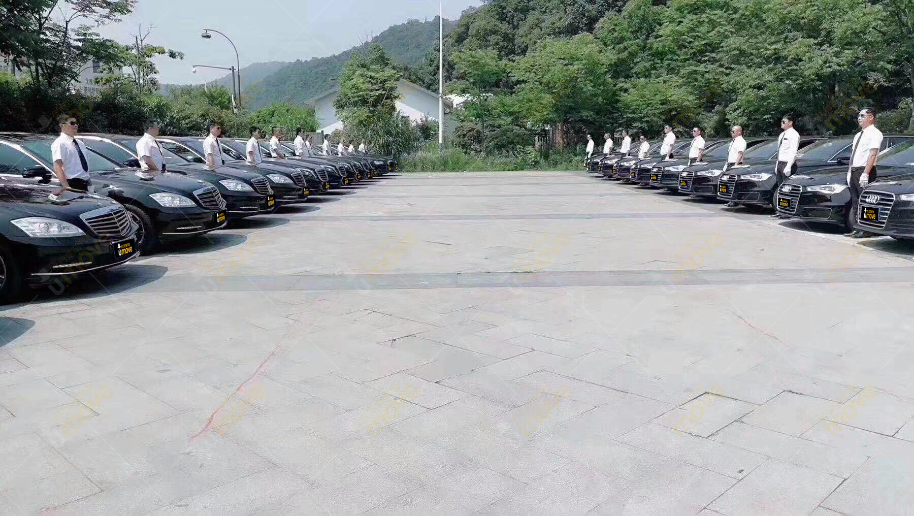 奔驰S车队